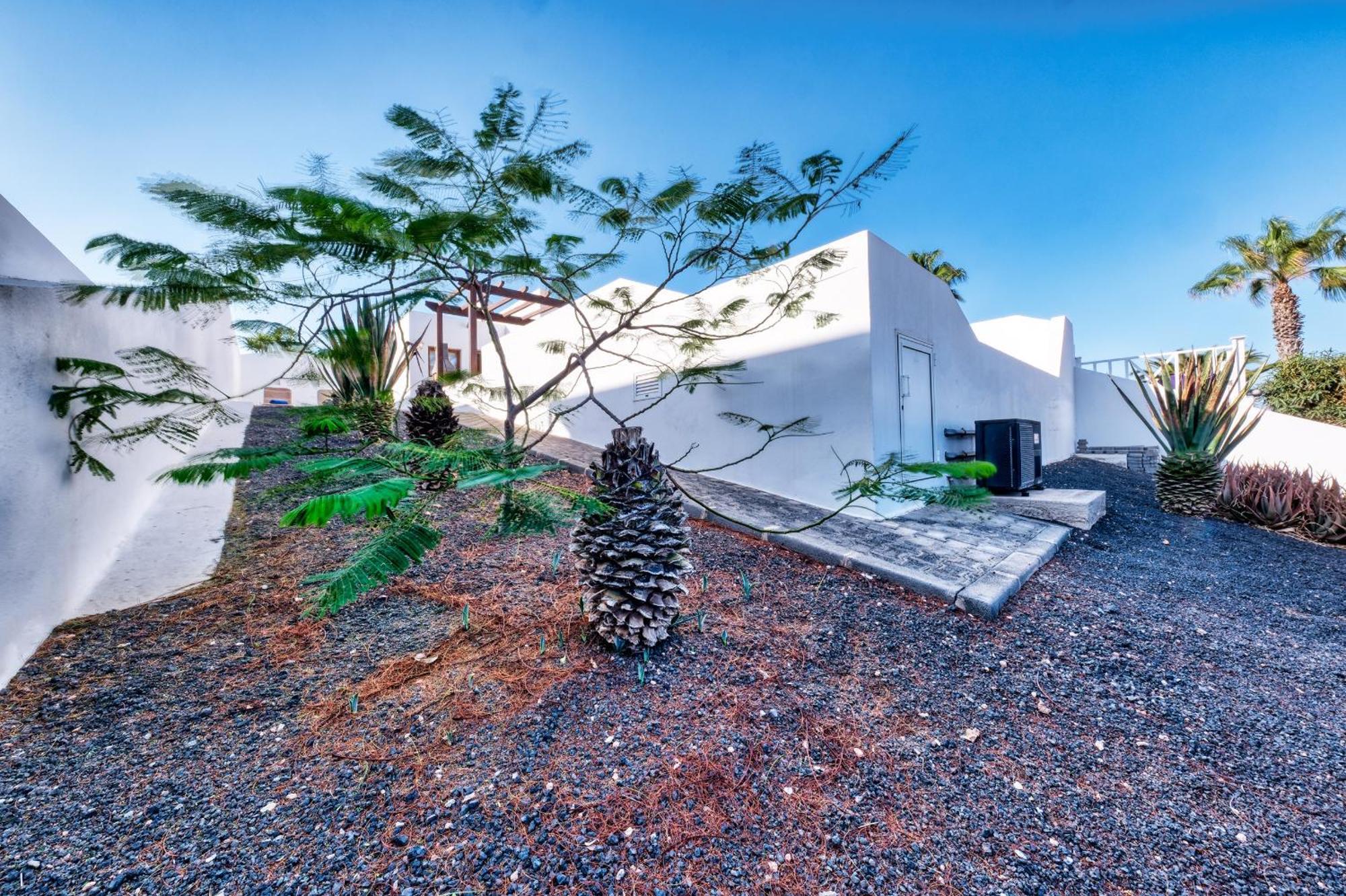 Lava And Sea- Private Pool, Amazing Sea Views Villa ปลายาบลังกา ภายนอก รูปภาพ